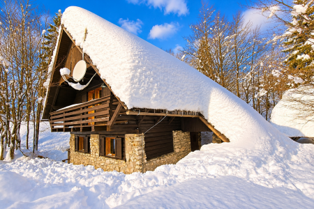 Bohinj – Smučarska koča z neposrednim dostopom do smučišča v Voglu