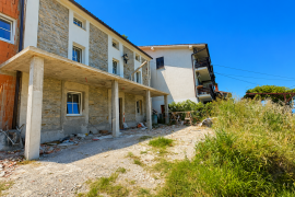 Izola – Očarljivi dvojčki s pogledom na morje v Izoli
