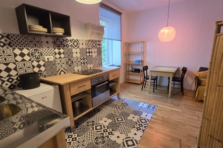 Ljubljansko staro mestno jedro – Garsonjera v osrčju mesta